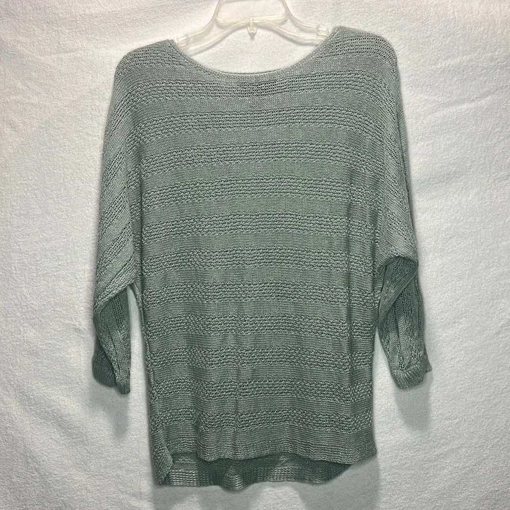 Spring Sweater - Picture 1 of 3